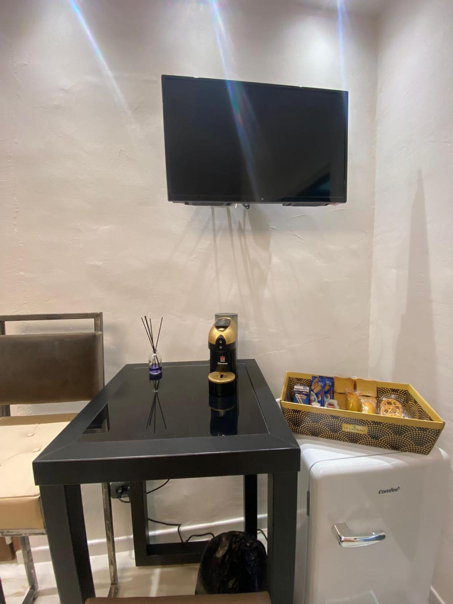 Mada'S Apartment Deluxe Μπάρι Εξωτερικό φωτογραφία