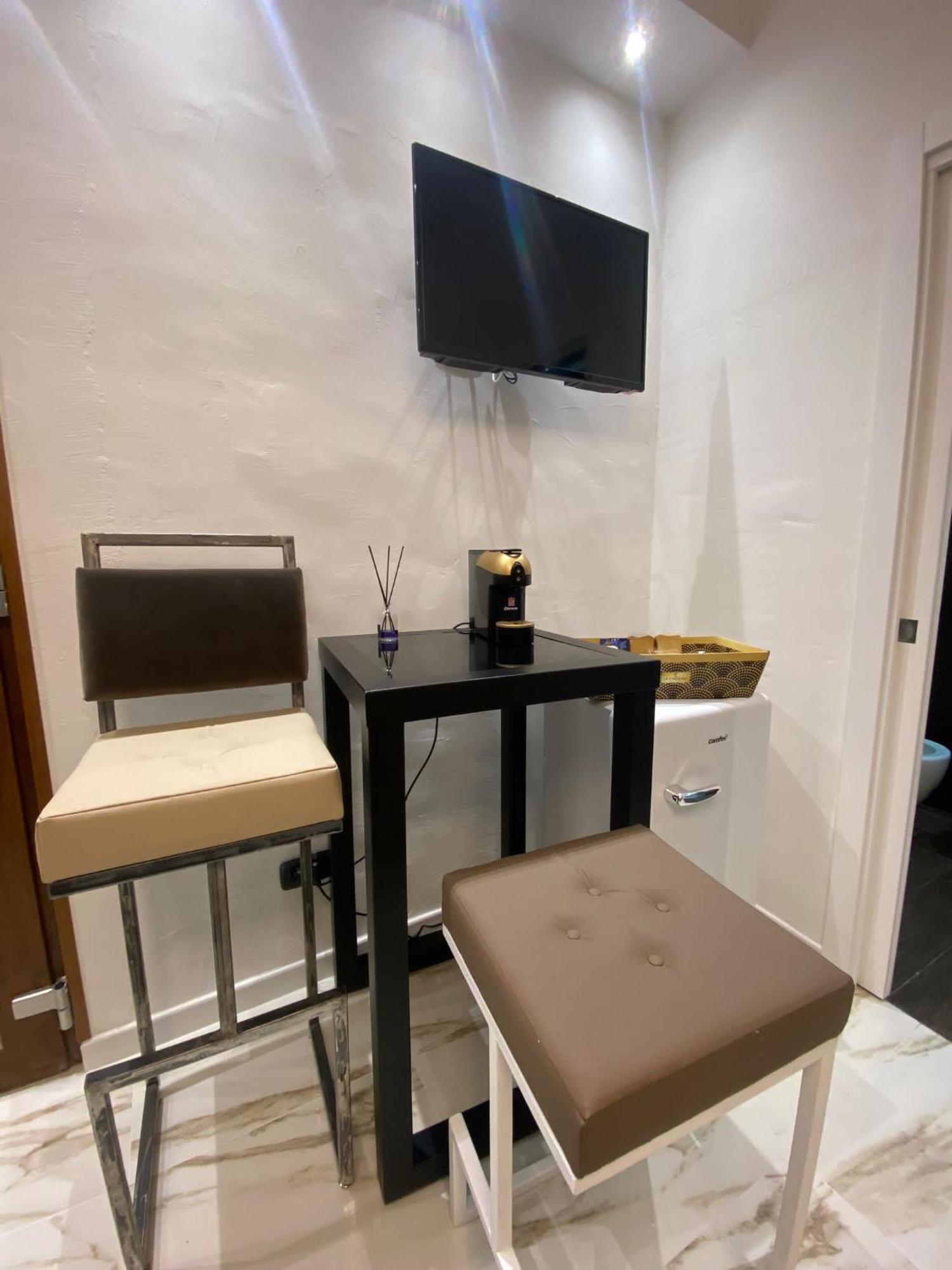 Mada'S Apartment Deluxe Μπάρι Εξωτερικό φωτογραφία