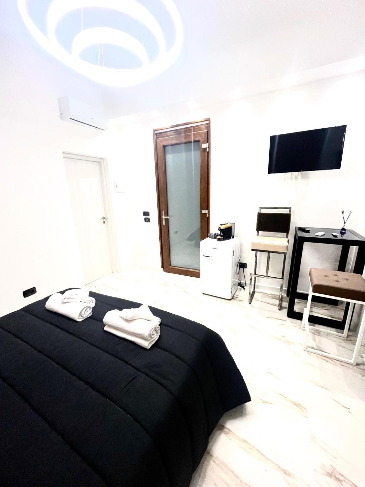 Mada'S Apartment Deluxe Μπάρι Εξωτερικό φωτογραφία